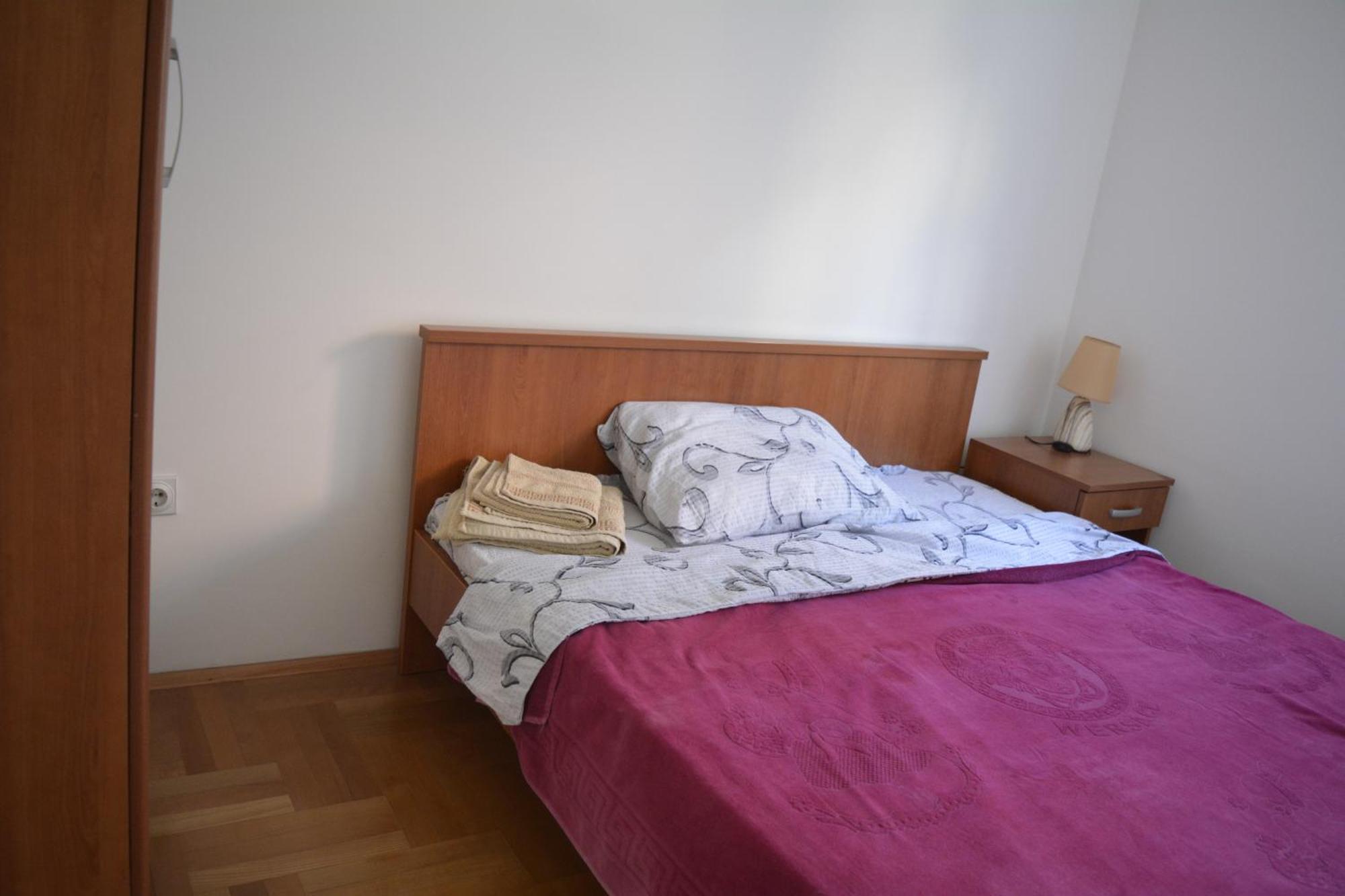 Apartman Пирот Екстериор снимка