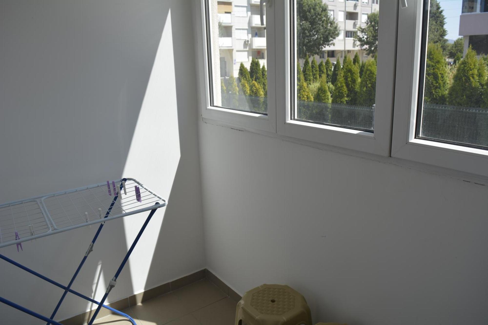 Apartman Пирот Екстериор снимка