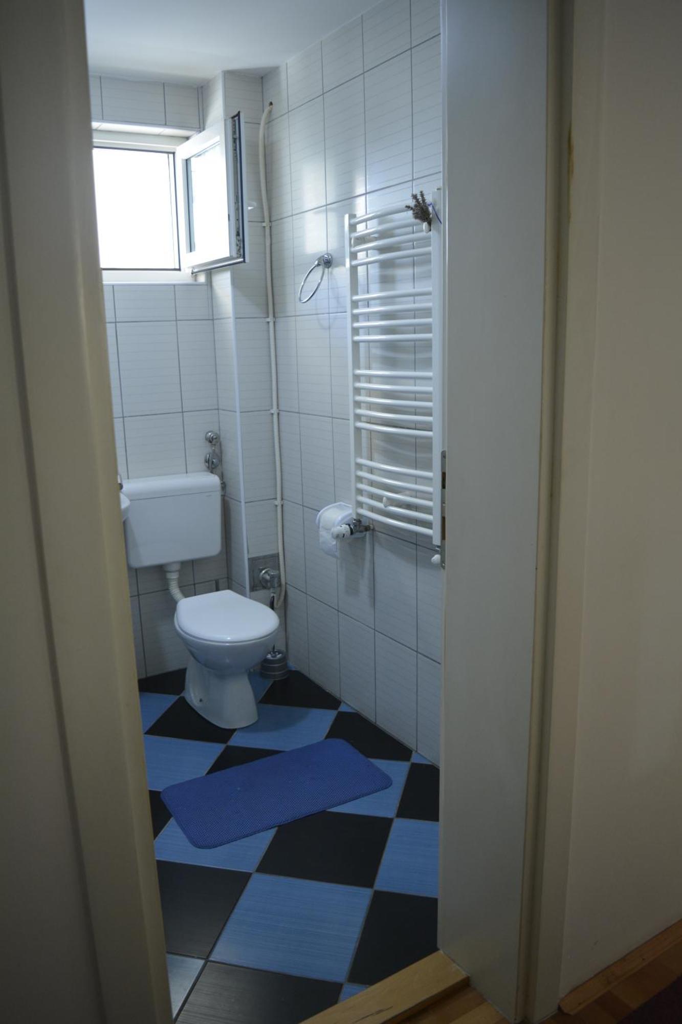 Apartman Пирот Екстериор снимка