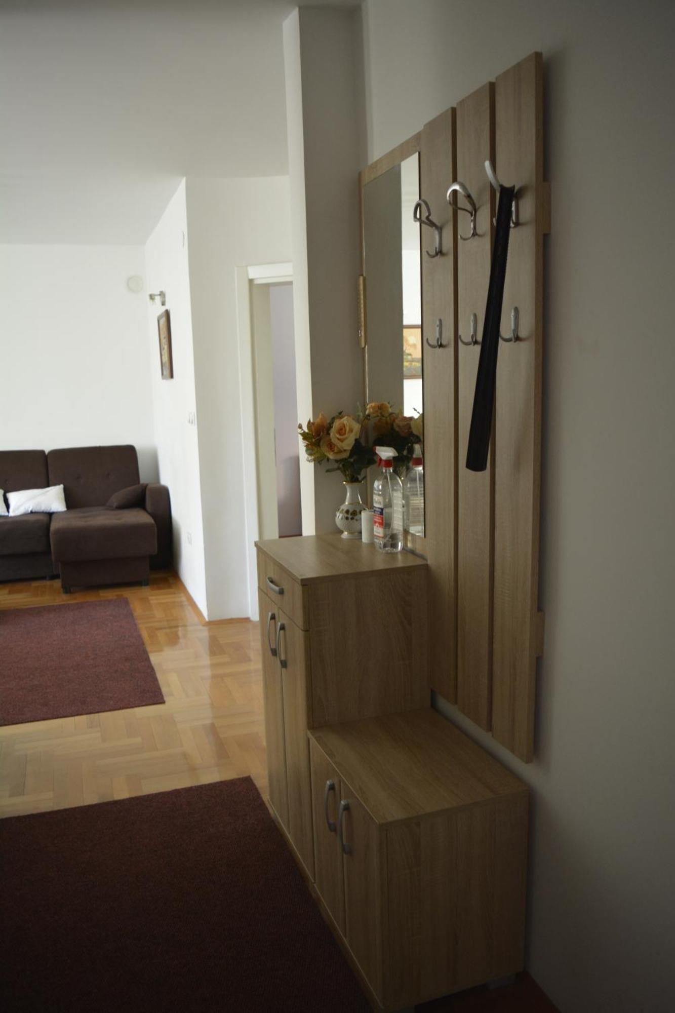 Apartman Пирот Екстериор снимка