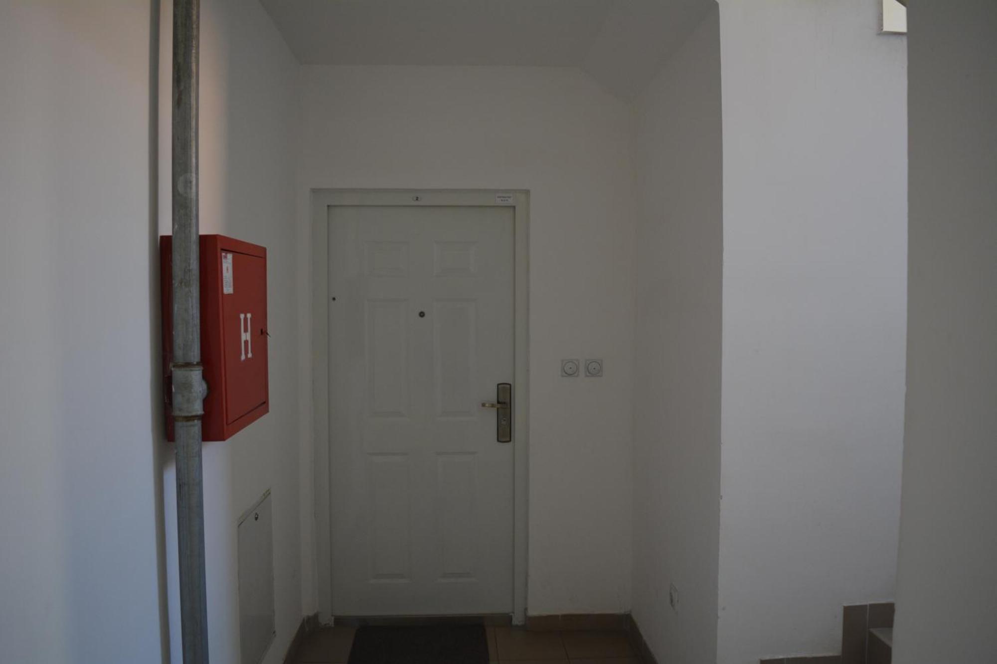 Apartman Пирот Екстериор снимка